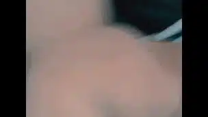Mi amiga viene de visita pero la convenci de reforzar la amistad escucha como gime