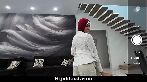 The Husband Catches His Hijab Wife Cheating on Him and Decides to Punish Her – Hijablust