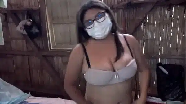 THIS IS WHAT I DID!! THE SPECIAL GESTURE TO FUCK A STEPSISTER AND FOR SHE TO BE SO DELIGHTED THAT HE CALLS YOU ON YOUR CELL PHONE AND INVITES YOU TO HAVE SEX. REAL HOMEMADE PORN WITH SLUTTY STEPSISTER