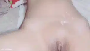 Video xxx. Ngentot dengan teman dan suamiku hanya menonton. Bokep Indonesia terbaru