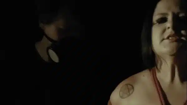 ATRIZ BBW SENDO AMARRADA EM CENA DE BDSM
