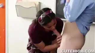 Attractive Ebony Loni Legend Gives Blowjob And Stuffed By Large Cock In This Amazing Porn Clip.