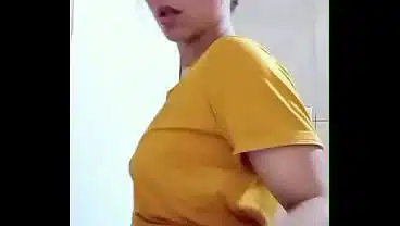 Bailando aburrida
