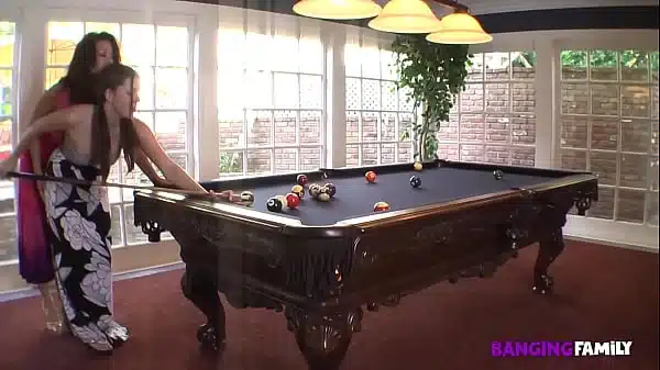 Banging Family – Dirty Talking Family Taboo