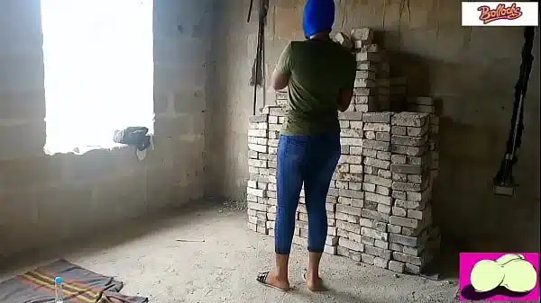 HARD SEX WITH A HEAD