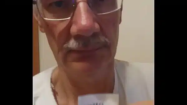 Hitelesítő videó