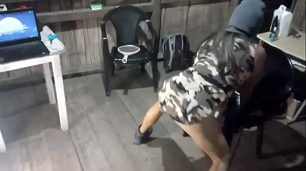 ¡¡¡¡MY MILITARY STEPSISTER IS VERY HORNY!!!! SHE CAME VERY HORNY AFTER SEVERAL MONTHS WITHOUT A MAN AND STARTED TO PERFORM A HOMEMADE PORN DANCE