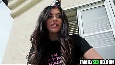Sneaky Step Uncle Fucks Step Niece