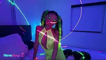 Two Girls In Body Paint Glow Sticks Deep And Brian Losing His Mind!
