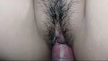 xxx mi vecino pervertido viene a mi casa y me folla