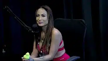 AS SAFADEZAS NA ENTREVISTA DA BELINHA BARACHO E VOVO MOAI NO PORN CAST BRAZIL – PARTE 3 (WATCH ON: SHEER/RED)