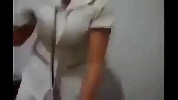 Berhubungan seks ditoilet rumah sakit