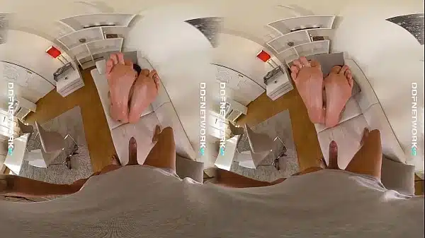 DDFNetwork VR – Coco De Mal 180 POV VR Footjob Fuck