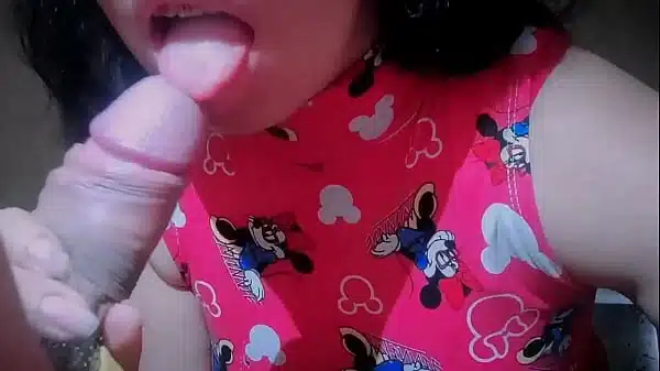 Mi padrastro policía me pone a montar su gruesa verga cuando llegó de la escuela! A la colegiala Teen de escuela federal le gusta sentir  el semen dentro de ella! Casero real, no fingido – NTR