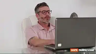 My stepdaddy loves eyeing me in XXX porn!