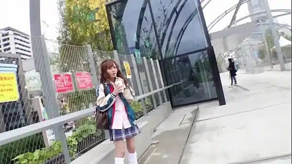 Part1.友達とチンpt勝負をしているというぶっ飛んだ女子高生！ptになるならデカチンだろうが租チンだろうが関係なく即SEX！