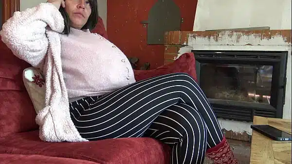 PERVERTED FAMILY: pregnant stepmom lets 18 year old stepson masturbate in front of her
